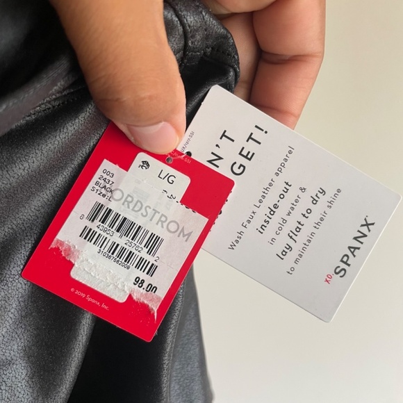 SPANXshape Faux Leather Leggings - Picture 10 of 10